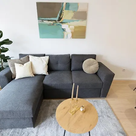 Gems Of - Emerald Apartment